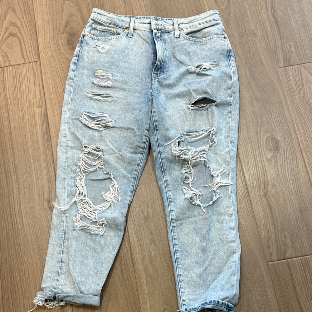 H&M Light Blue Distressed Boyfriend Jeans